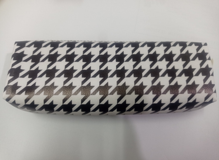 جامدادی تک زیپ کلاسیک پیچازی