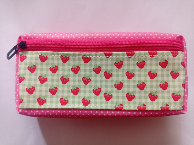 جامدادی سه زیپ فانتزی دختر توت فرنگی