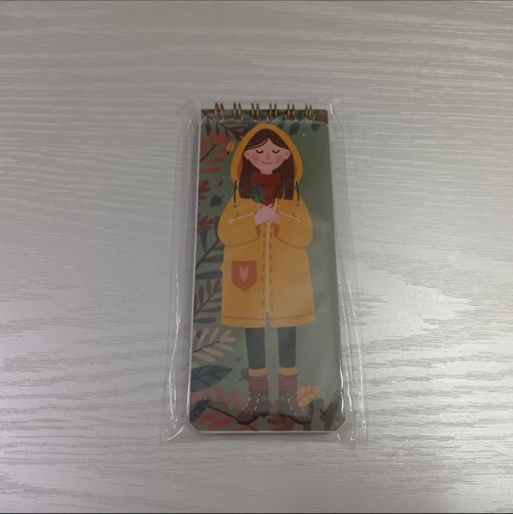 دفترچه یادداشت TO DO LIST طرح دختری با هودی زرد