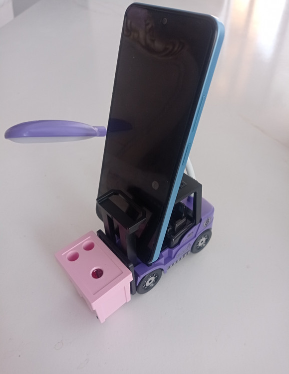 چراغ مطالعه لیفتراک