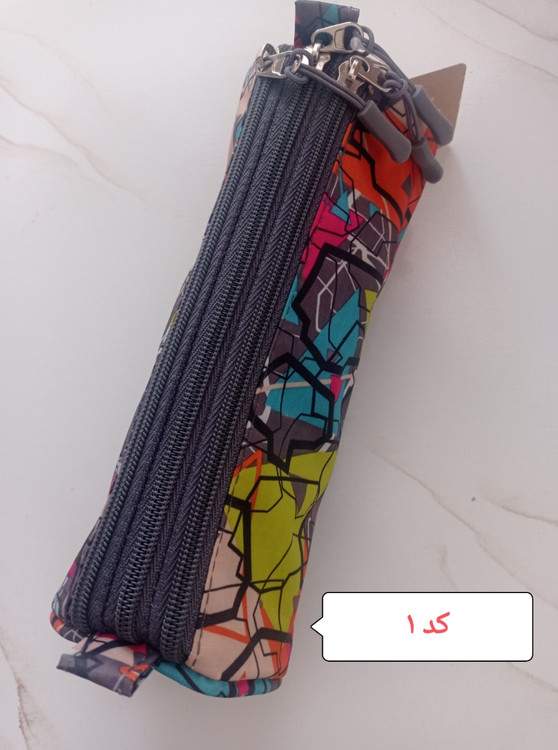 جامدادی سه زیپ استوانه ای طرح دار کد 3064 لیام