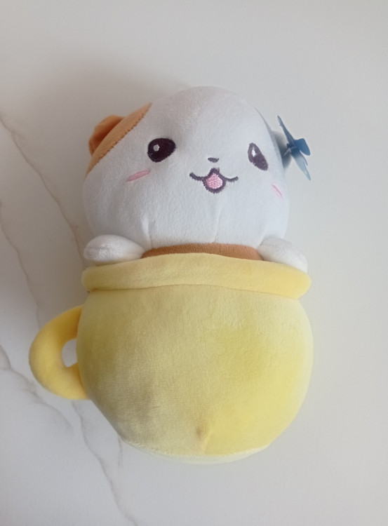 عروسک گربه فنجانی