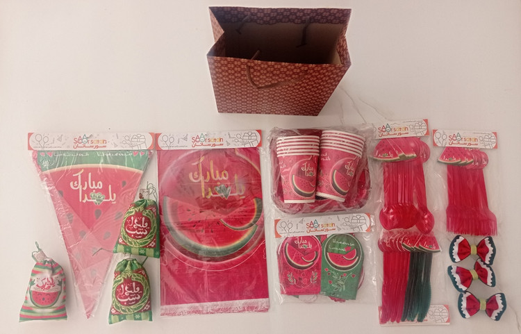 پک ویژه شب یلدا 87 عددی شامل سفره + بشقاب + لیوان + کارد + چنگال + قاشق + ریسه مثلثی + گیره پاپیونی + ظرف پاپ کورن + کیسه گیفت
