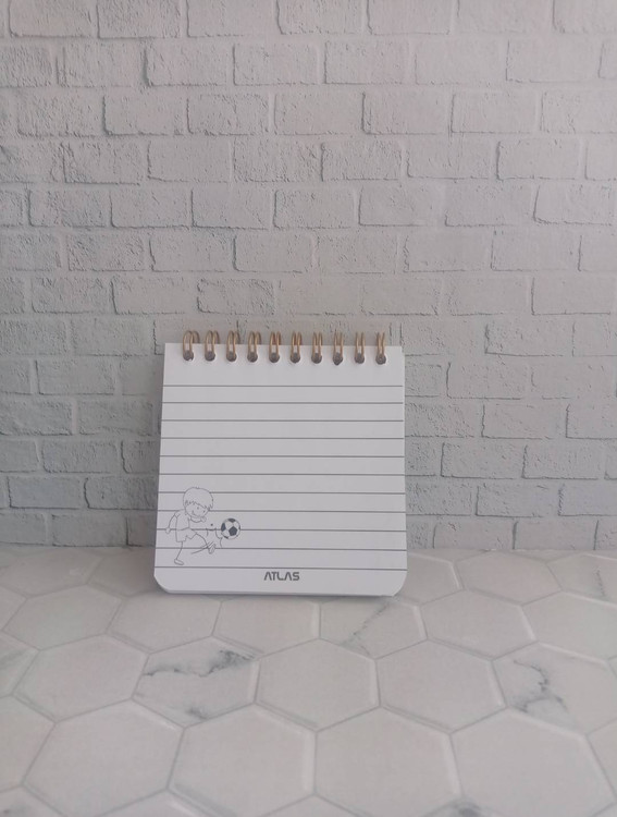 دفترچه 10×10 طرح دار فانتزی طرح پسرک بازیگوش