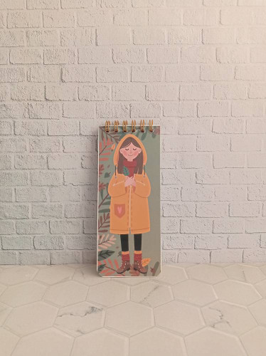 دفترچه یادداشت TO DO LIST طرح دختری با هودی زرد