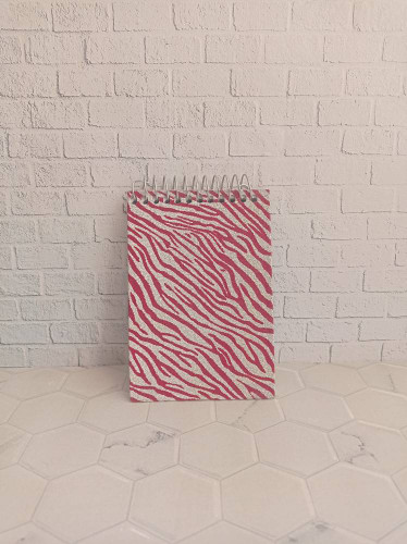 دفترچه یادداشت متوسط 1/16 سیمی جلد سخت متالایزر طرح زبرا