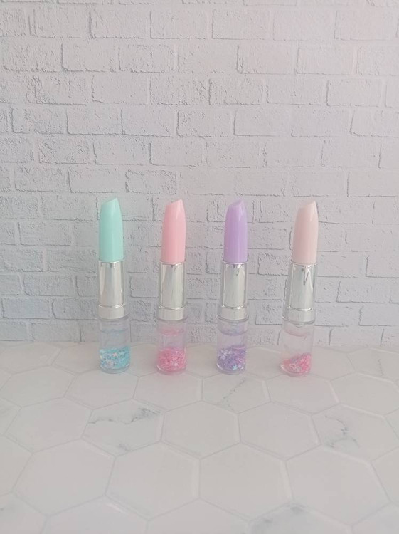 روان نویس فانتزی رنگ آبی طرح رژ لب اکلیلی