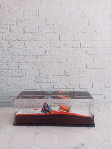 دکوری معلق طرح دایناسور و کوه آتشفشان